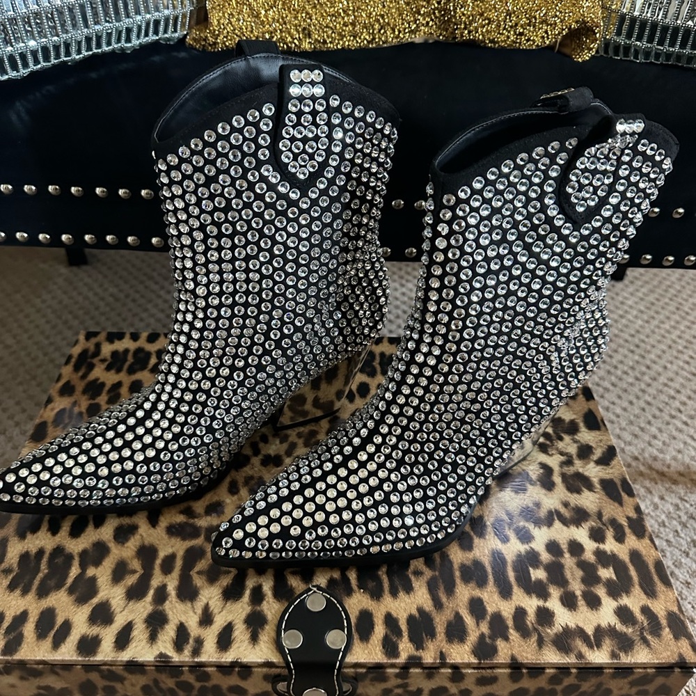 Black Bling cowgirl boots